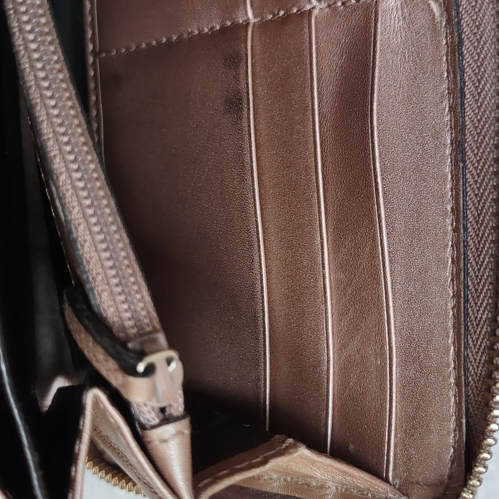 AUTHENTIC Gucci Shima Leather Wallet - Picture 6 of 8